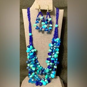 Vintage Acrylic shades of Blue beaded necklace with matching earrings